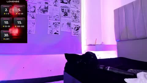 Snapshot of sukifuyu__ chatting on December 12, 2024, 6:53 pm    online show from December 12, 2024, 6:53 pm