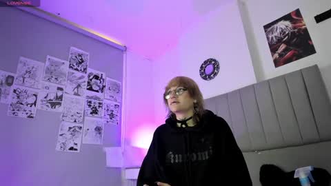 Snapshot of sukifuyu__ chatting on December 16, 2024, 12:49 pm    online show from December 16, 2024, 12:49 pm