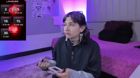 Snapshot of sukifuyu__ chatting on January 9, 2025, 12:19 pm    online show from January 9, 2025, 12:19 pm