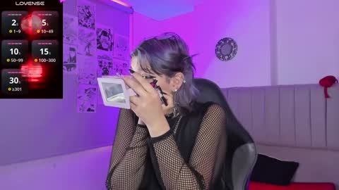 Snapshot of sukifuyu__ chatting on February 5, 2025, 12:17 pm    online show from February 5, 2025, 12:17 pm