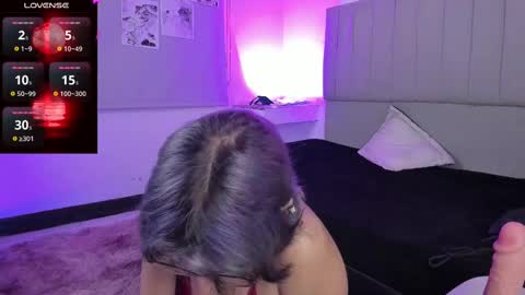 Snapshot of sukifuyu__ chatting on February 11, 2025, 12:27 pm    online show from February 11, 2025, 12:27 pm