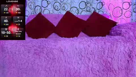 Snapshot of sukifuyu__ chatting on September 23, 2025, 2:20 pm    online show from September 23, 2025, 2:20 pm