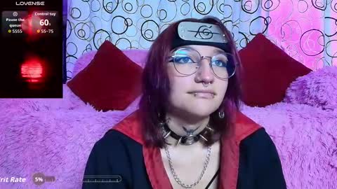 Snapshot of sukifuyu__ chatting on October 17, 2025, 10:23 pm    online show from October 17, 2025, 10:23 pm