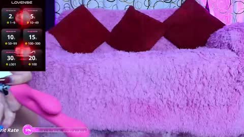 Snapshot of sukifuyu__ chatting on October 28, 2025, 1:31 am    online show from October 28, 2025, 1:31 am