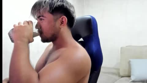 sukuna_hara online show from November 1, 2025, 12:40 pm