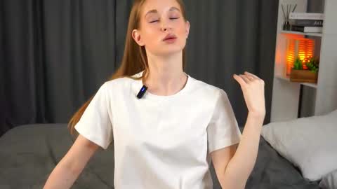 Snapshot of sulemamanusyants chatting on October 28, 2025, 7:45 am Ilona online show from October 28, 2025, 7:45 am