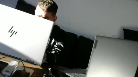 The Sultan online show from September 9, 2025, 11:21 am