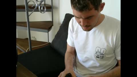 The Sultan online show from September 24, 2025, 3:26 pm