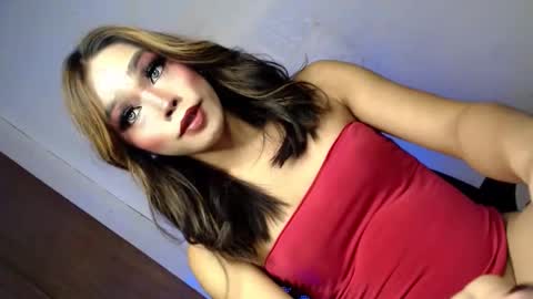 Snapshot of sultry_sirenxx chatting on December 15, 2025, 3:49 pm sultry_sirenxx online show from December 15, 2025, 3:49 pm