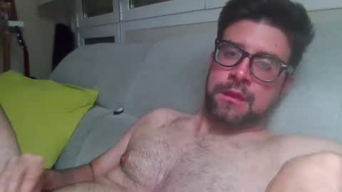 summer_heat online show from May 4, 2026, 8:38 pm