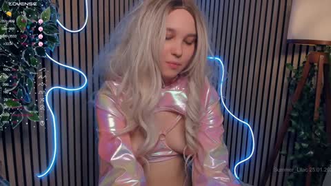 Snapshot of summer_lilac chatting on January 25, 2025, 4:34 am Nelly online show from January 25, 2025, 4:34 am