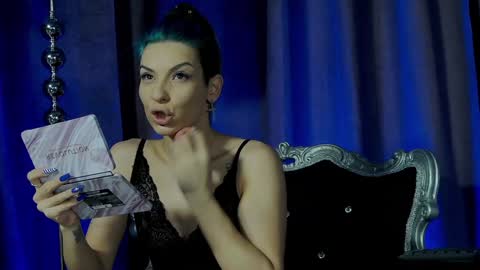 Snapshot of summer_quinn_ chatting on December 29, 2024, 6:35 am Deea online show from December 29, 2024, 6:35 am