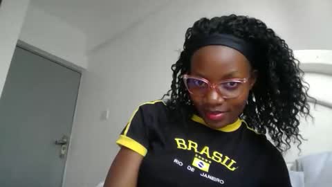 summerbuddy online show from November 28, 2025, 1:36 pm