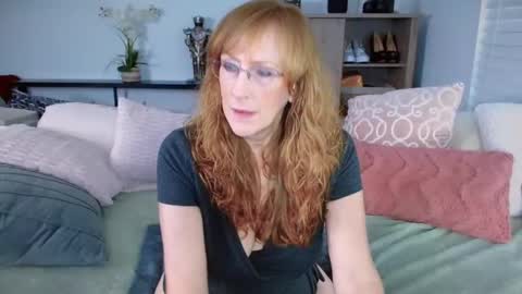 SummerKnightzzz online show from February 11, 2025, 1:09 pm