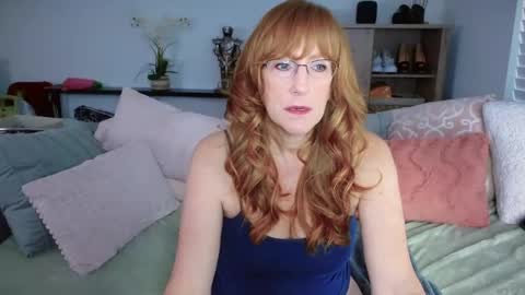 SummerKnightzzz online show from March 11, 2025, 12:06 pm