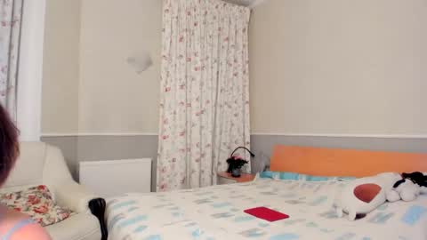 summerliza online show from February 5, 2025, 11:06 pm