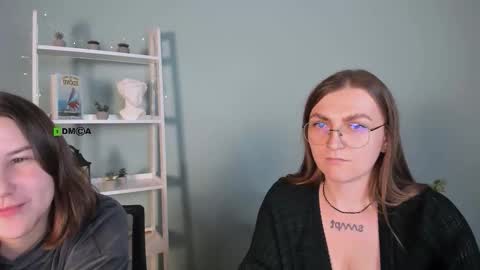 Snapshot of sun_julia chatting on November 10, 2025, 3:44 pm sun_julia online show from November 10, 2025, 3:44 pm