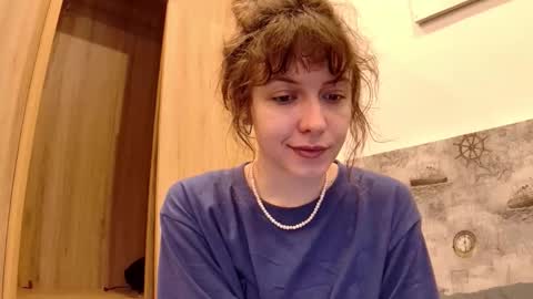 luna online show from November 20, 2025, 4:56 am