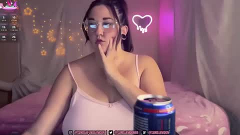 Snapshot of sundaemoon chatting on September 23, 2025, 2:36 am sundaemoon online show from September 23, 2025, 2:36 am