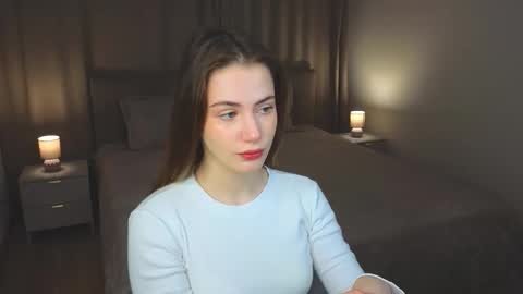 Angella online show from December 21, 2025, 4:19 am