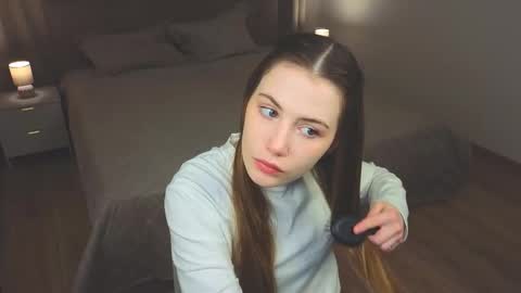 Angella online show from January 16, 2026, 4:16 am