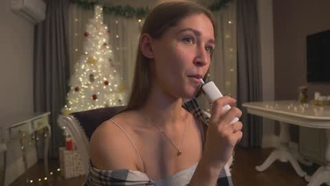 Kate online show from January 8, 2025, 6:31 pm