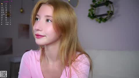 Lily online show from October 13, 2025, 1:33 pm