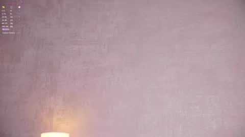 Lily online show from June 3, 2026, 2:44 pm