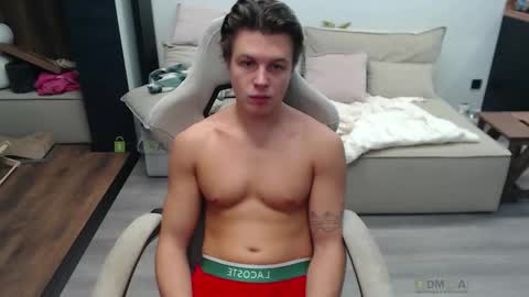 Alice and Sergey online show from October 28, 2025, 7:45 am