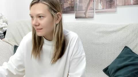 Sammy online show from September 22, 2025, 1:18 am