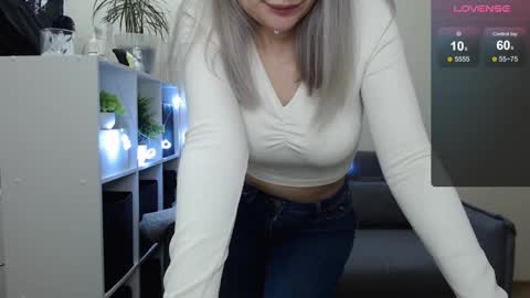 Naomi online show from December 18, 2024, 11:45 am