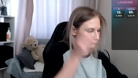 Naomi online show from April 1, 2026, 5:41 am