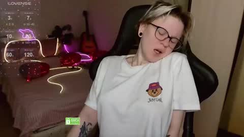 sunny mood online show from March 28, 2026, 5:51 am