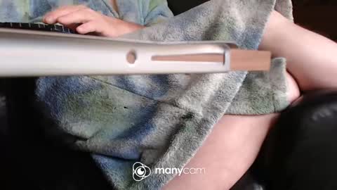 Snapshot of sunnybigboy88 chatting on February 11, 2026, 10:20 am sven online show from February 11, 2026, 10:20 am