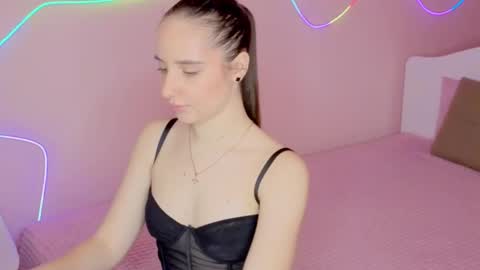 Snapshot of sunnybunnyy5 chatting on February 26, 2026, 6:23 am Liza online show from February 26, 2026, 6:23 am