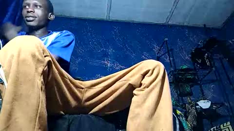 Sunnyblack2 online show from February 22, 2026, 7:29 am