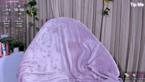 Snapshot of sunnypage chatting on February 24, 2025, 9:31 pm online show from February 24, 2025, 9:31 pm