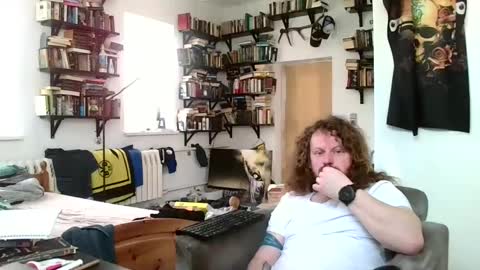 sunr1sa online show from March 2, 2025, 9:21 am