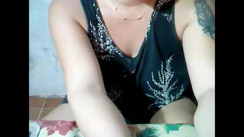 Snapshot of sunshine_38 chatting on October 5, 2025, 4:49 pm sunshine_38 online show from October 5, 2025, 4:49 pm