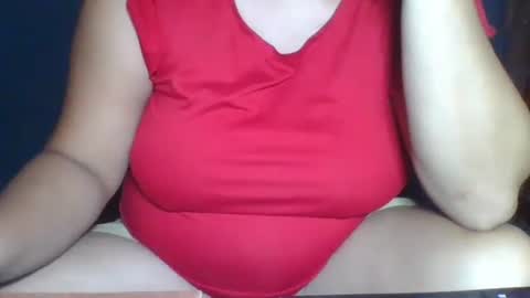 sunshine_789 online show from April 22, 2026, 8:10 pm