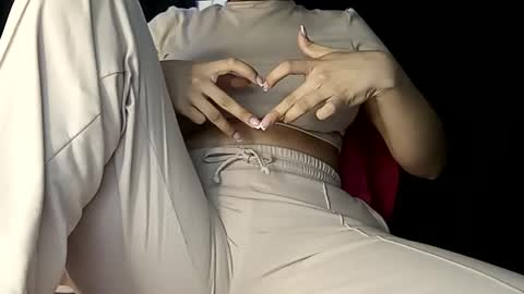 Annie online show from February 15, 2025, 11:03 pm