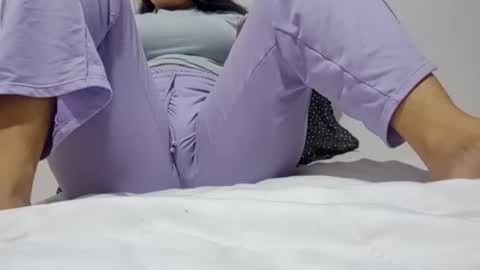 Annie online show from October 27, 2025, 5:50 pm