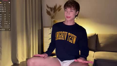 sunshinealex online show from October 14, 2025, 3:51 am