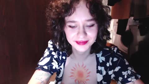 Hella online show from December 4, 2024, 12:03 pm