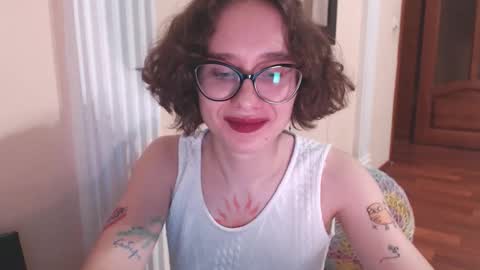 Hella online show from March 4, 2026, 12:22 pm