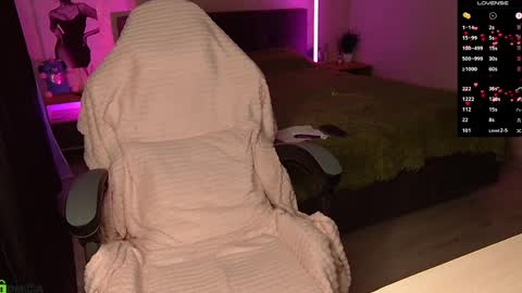 Jane online show from March 19, 2026, 12:53 pm