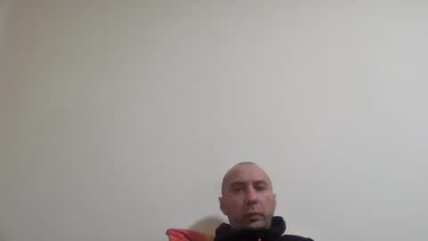 super42835015 online show from December 21, 2024, 5:40 pm