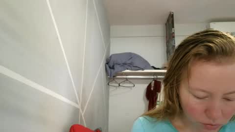Snapshot of super_jony chatting on March 4, 2025, 3:59 pm super jony and Marta GMT 1300-1800 every day online show from March 4, 2025, 3:59 pm