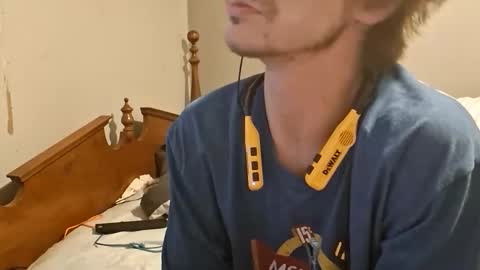 Snapshot of supergamer12656 chatting on February 27, 2026, 12:43 am supergamer12656 online show from February 27, 2026, 12:43 am