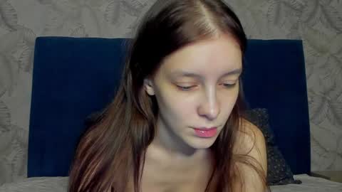 Una online show from December 20, 2024, 5:14 am